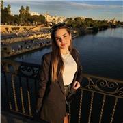 Maestra con experiencia y gran dominio de inglés